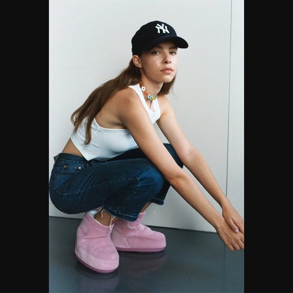 Brand new MOON BOOTS NO LACE BLACK RUBBER SNOW BOOTS - size 5-7 - Picture 7 of 8